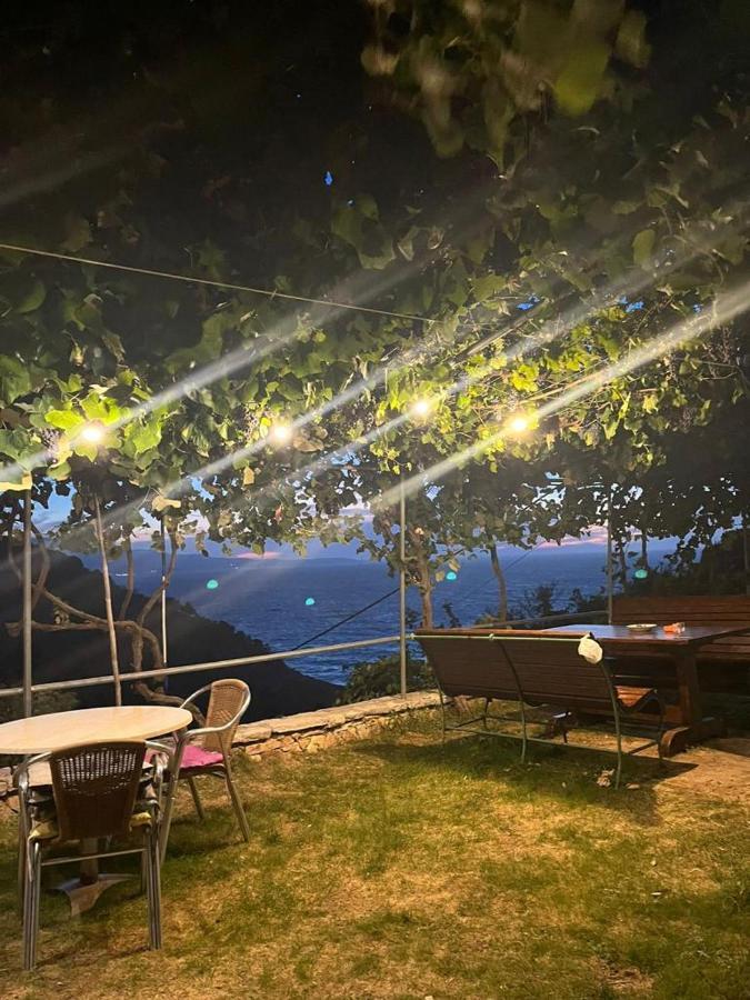 Vila Orizzonte Blue Sarandë Exteriör bild
